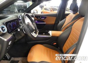 Mercedes-Benz GLC-Class GLC300 4MATIC AMG Line 2023 года из Южной Кореи