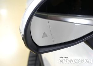Mercedes-Benz GLC-Class GLC300 4MATIC AMG Line 2023 года из Южной Кореи