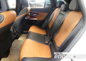 Mercedes-Benz GLC-Class GLC300 4MATIC AMG Line 2023 года из Южной Кореи