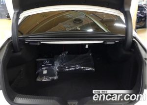 Mercedes-Benz CLS-Class CLS300d 4MATIC 2023 года из Южной Кореи