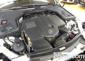 Mercedes-Benz CLS-Class CLS300d 4MATIC 2023 года из Южной Кореи