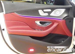 Mercedes-Benz CLS-Class CLS300d 4MATIC 2023 года из Южной Кореи