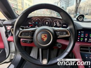 Porsche Taycan 4S 2024 года из Южной Кореи