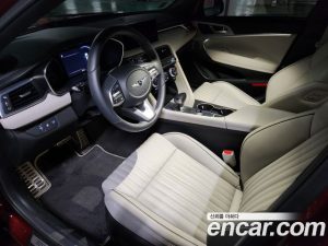 Genesis G70 Бензин 2.0T 4WD 2024 года из Южной Кореи