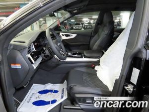 Audi Q8 50 TDI 4WD Premium 2026 года из Южной Кореи
