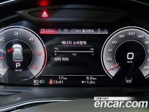 Audi Q8 50 TDI 4WD Premium 2026 года из Южной Кореи