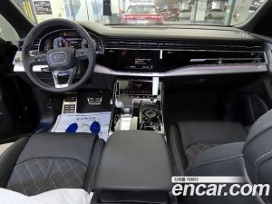 Audi Q8 50 TDI 4WD Premium 2026 года из Южной Кореи