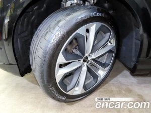 Audi Q8 50 TDI 4WD Premium 2026 года из Южной Кореи