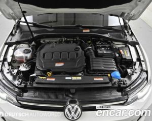 Volkswagen Golf 2.0 TDI Prestige 2025 года из Южной Кореи