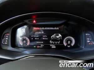 Audi Q8 50 TDI 4WD Premium 2026 года из Южной Кореи