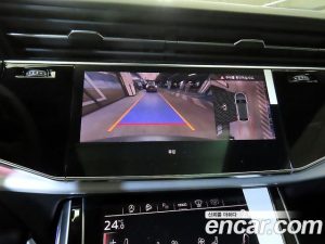Audi Q8 50 TDI 4WD Premium 2026 года из Южной Кореи
