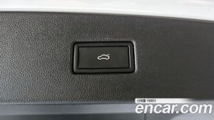 Volkswagen Tiguan 2.0 TDI Prestige 2023 года из Южной Кореи