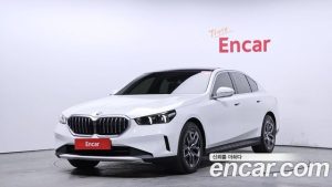 BMW 5-Series 520i 2025 года из Южной Кореи