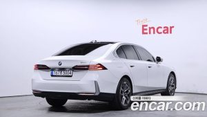BMW 5-Series 520i 2025 года из Южной Кореи