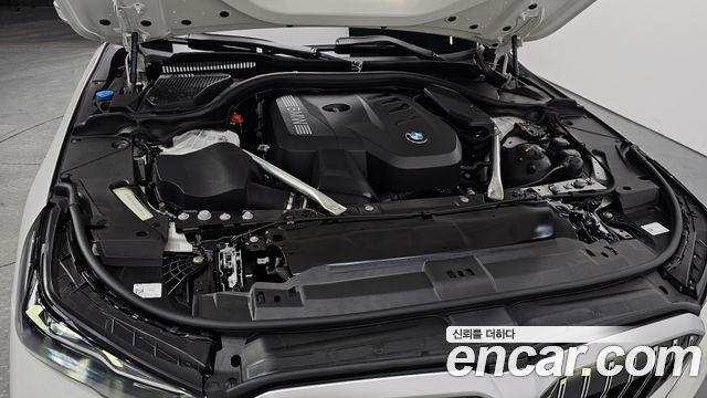 41372596_006.jpg BMW 5-Series 520i 2025 года из Южной Кореи