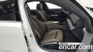 BMW 5-Series 520i 2025 года из Южной Кореи