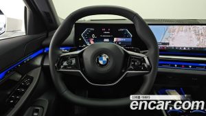 BMW 5-Series 520i 2025 года из Южной Кореи