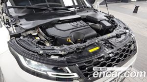Land Rover Range Rover Evoque P250 SE 2023 года из Южной Кореи