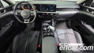 Kia K5 1.6 Turbo 2025 года из Южной Кореи