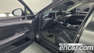 Kia K5 1.6 Turbo 2025 года из Южной Кореи