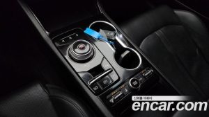 Kia K5 2.0 LPi() 2024 года из Южной Кореи