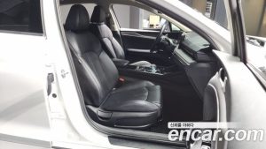 Kia K5 2.0 LPi() 2024 года из Южной Кореи