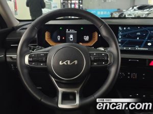 Kia K5 2.0 2025 года из Южной Кореи