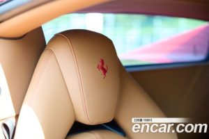 Ferrari F8 3.9 V8 2023 года из Южной Кореи