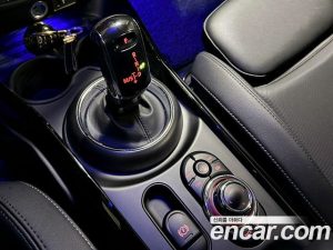 Mini Clubman CLASSIC 2023 года из Южной Кореи