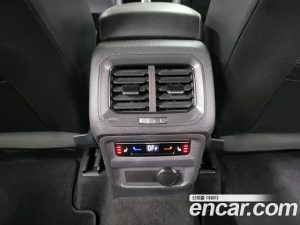 Volkswagen Tiguan 2.0 TDI Prestige 2023 года из Южной Кореи