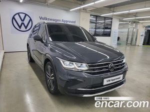 Volkswagen Tiguan 2.0 TDI Prestige 2023 года из Южной Кореи