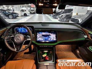 Mercedes-Benz E-Class E200 Avantgarde 2025 года из Южной Кореи