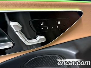 Mercedes-Benz E-Class E200 Avantgarde 2025 года из Южной Кореи