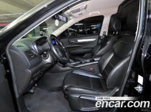 Renault-KoreaSamsung QM6 Quest 2.0 LPe SE 2WD 2024 года из Южной Кореи