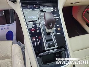 Porsche Panamera 2.9 AWD 2023 года из Южной Кореи