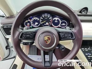 Porsche Panamera 2.9 AWD 2023 года из Южной Кореи