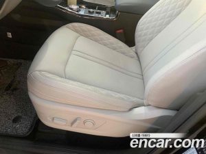 Kia Sorento HEV 1.6 2WD 2024 года из Южной Кореи