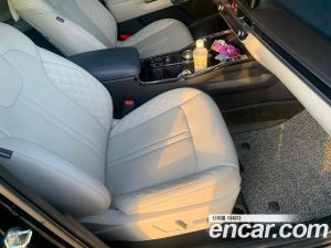 Kia Sorento HEV 1.6 2WD 2024 года из Южной Кореи