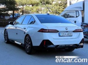 BMW 5-Series 520i M Sport 2024 года из Южной Кореи
