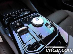 BMW 5-Series 520i M Sport 2024 года из Южной Кореи