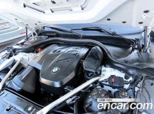 BMW 5-Series 520i M Sport 2024 года из Южной Кореи