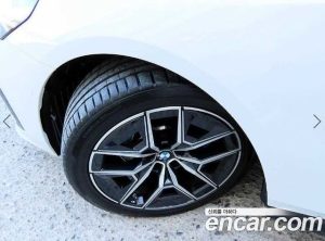 BMW 5-Series 520i M Sport 2024 года из Южной Кореи