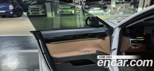 Hyundai Grandeur 2.5 Бензин 2WD 2025 года из Южной Кореи