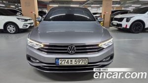 Volkswagen Passat 2.0 TDI Prestige 2022 года из Южной Кореи