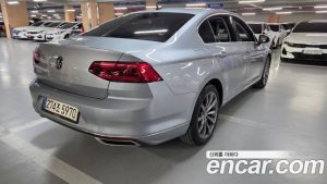 Volkswagen Passat 2.0 TDI Prestige 2022 года из Южной Кореи