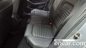 Volkswagen Passat 2.0 TDI Prestige 2022 года из Южной Кореи