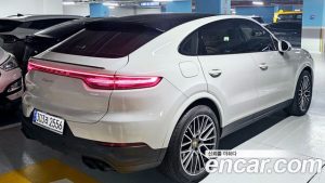 Porsche Cayenne 3.0 Coupe 2022 года из Южной Кореи