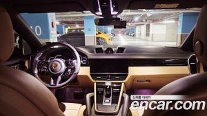 Porsche Cayenne 3.0 Coupe 2022 года из Южной Кореи