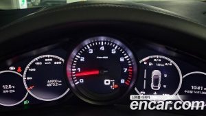 Porsche Cayenne 3.0 Coupe 2022 года из Южной Кореи