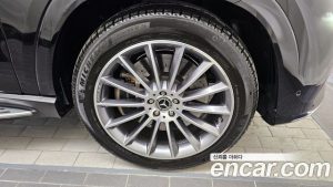 Mercedes-Benz GLE-Class GLE450 4MATIC 2025 года из Южной Кореи